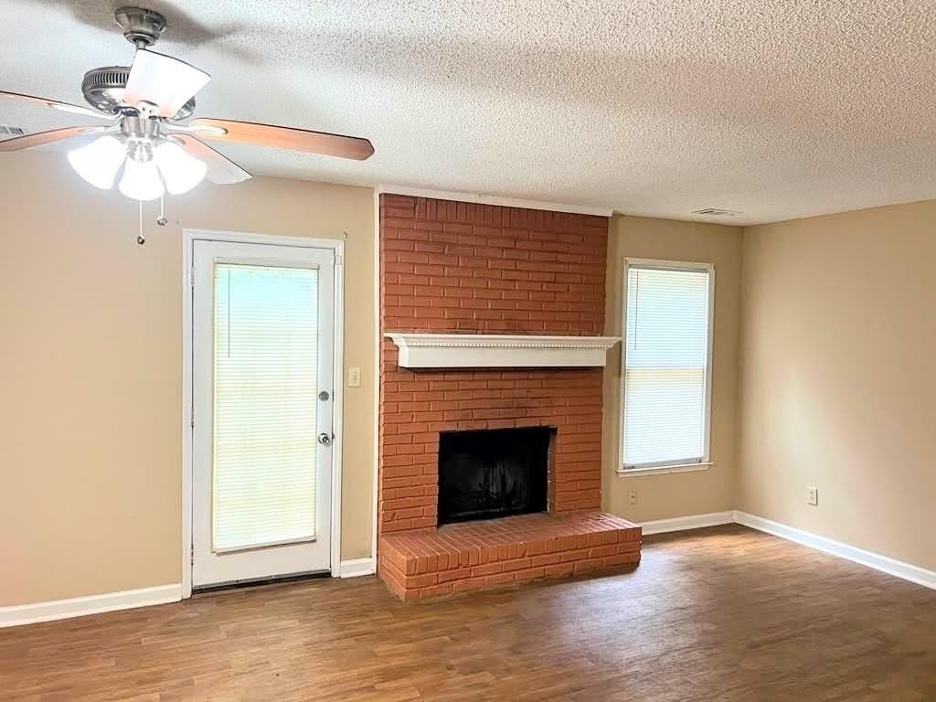 8067 Creekstone Way - Photo 6 of 18