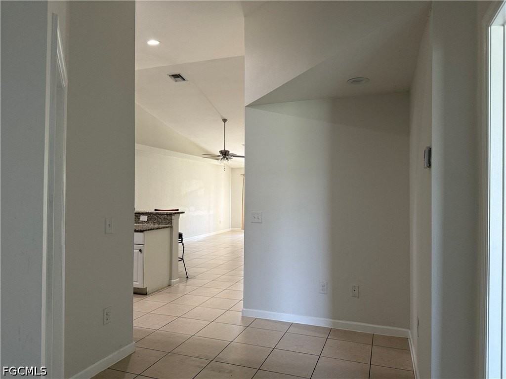 1248 Se 8th St - Photo 6 of 14