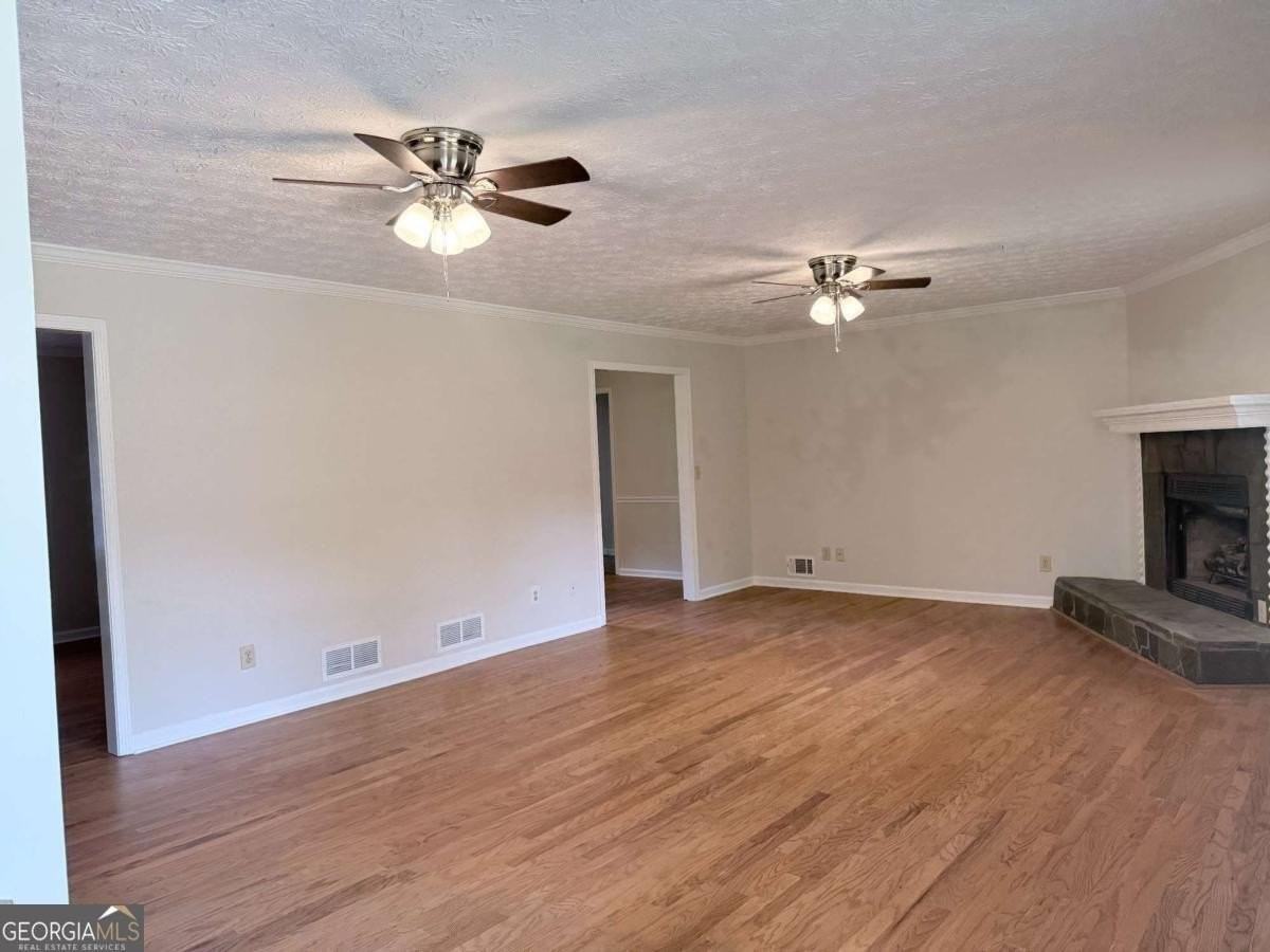 40 Salem Rdg - Photo 6 of 45