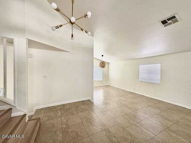 2344 Langhorn St - Photo 3 of 24