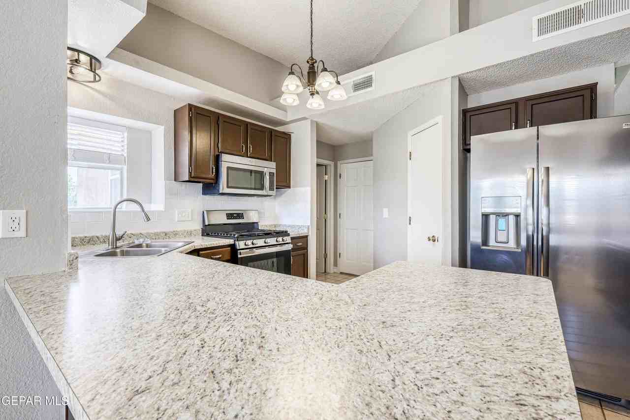 5672 Costa Blanca Pl - Photo 6 of 21