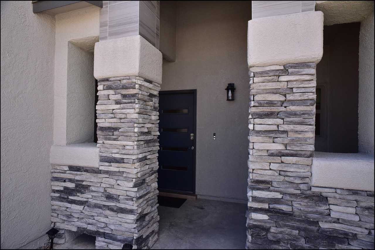3545 Essence St - Photo 4 of 47