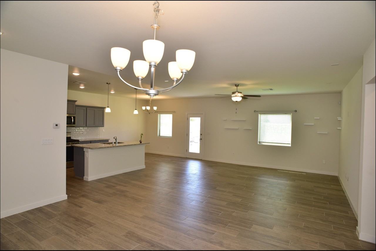 3545 Essence St - Photo 7 of 47
