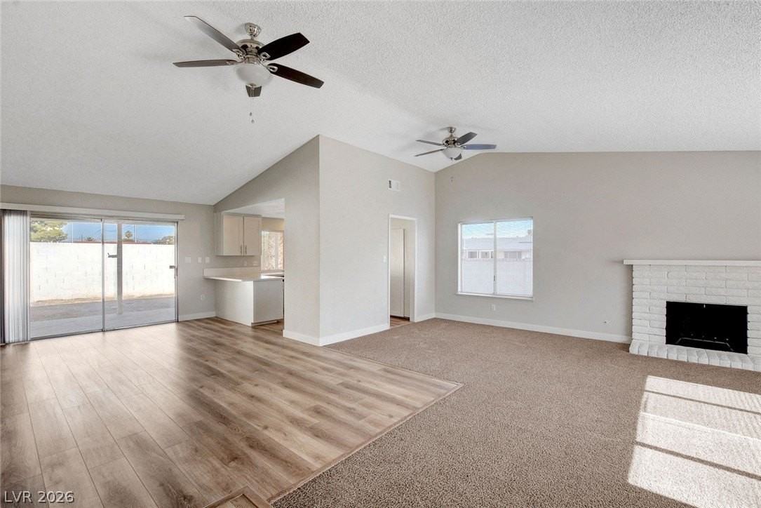 1784 Crest Ave - Photo 2 of 20
