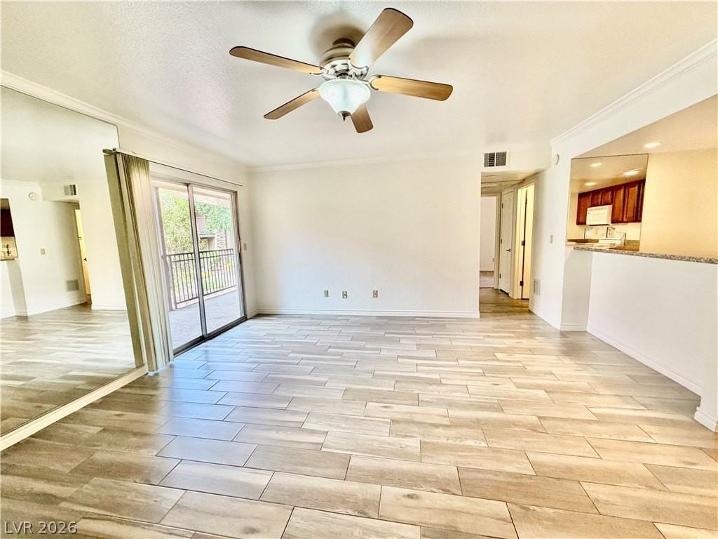 4410 Sandy River Dr #21 - Photo 2 of 33