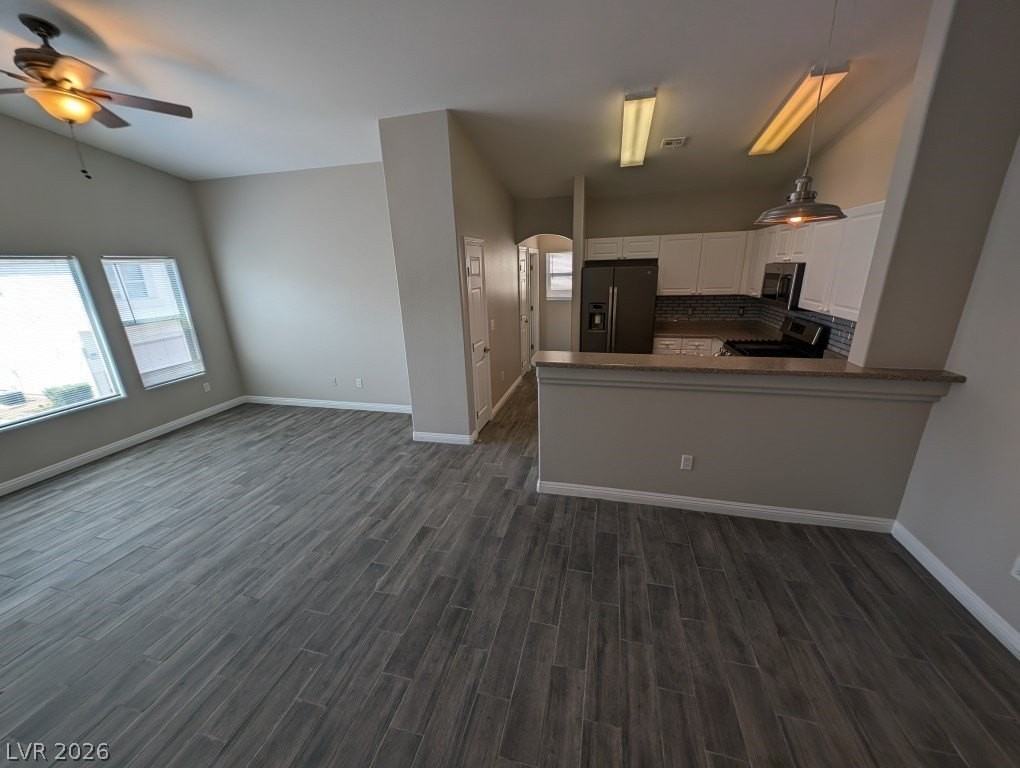 8708 Tomnitz Ave #101 - Photo 7 of 21