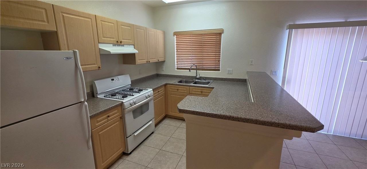 8832 Roping Rodeo Ave #102 - Photo 4 of 9