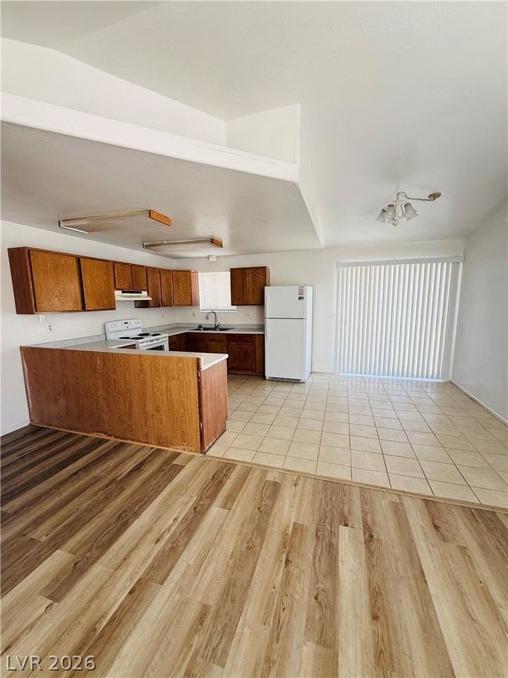 1820 Galaxy St #A - Photo 6 of 14