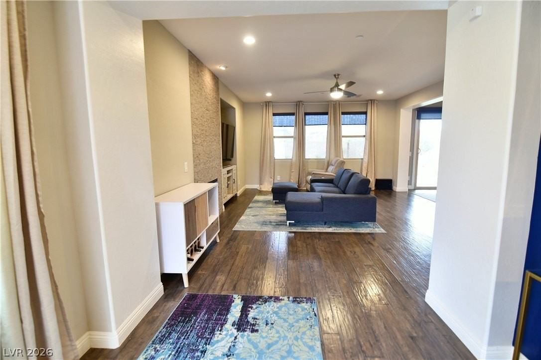 1120 Strada Cristallo - Photo 4 of 50