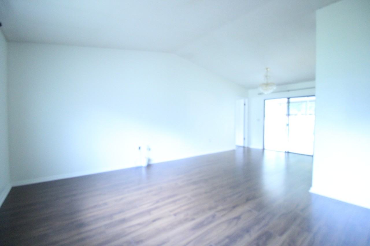 1624 Sw 77th Ter #1 - Photo 4 of 13