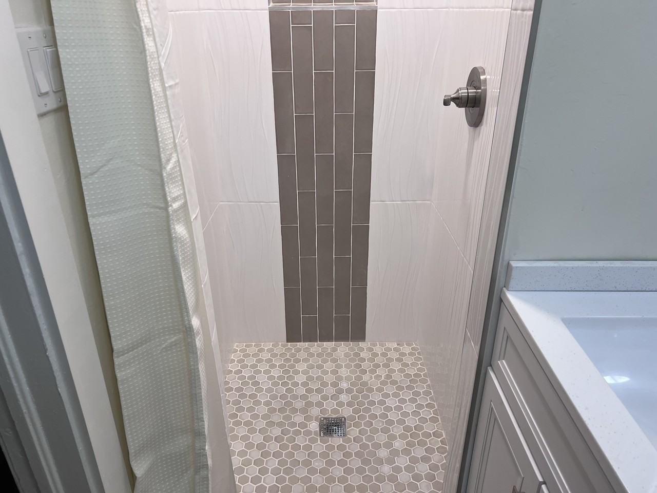3035 W University Ave #1 - Photo 3 of 16