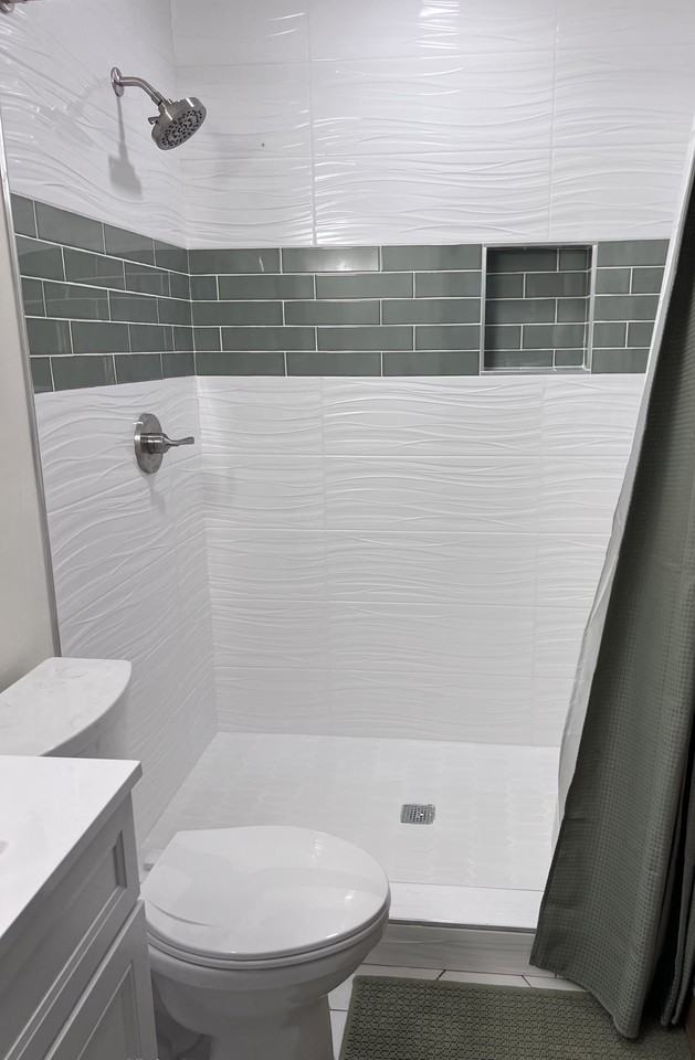3035 W University Ave #1 - Photo 6 of 16