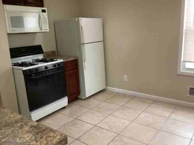 275 Wanaque Ave #1 - Photo 6 of 19
