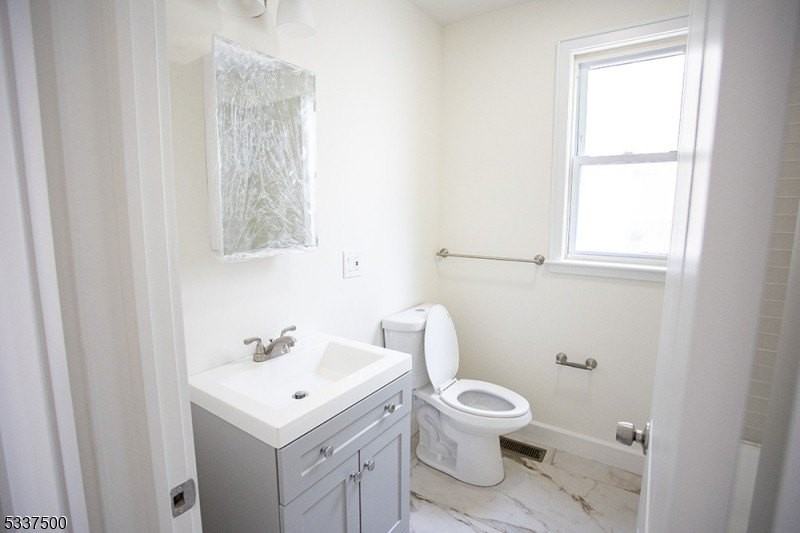41 Grove St #1 - Photo 6 of 13