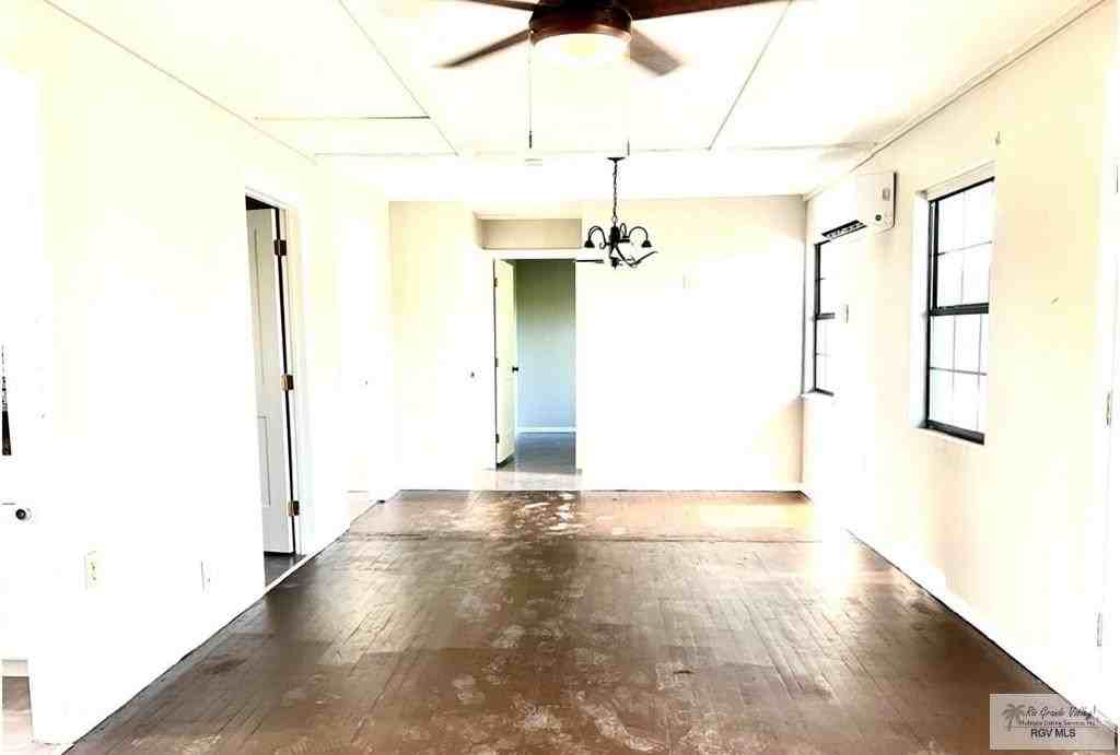 1010 E Madison Ave #B2 - Photo 4 of 9