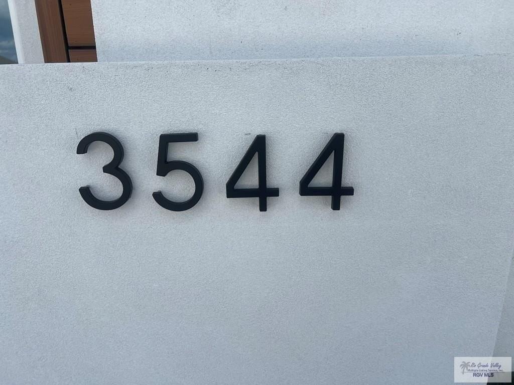 3544 Hidalgo Cir #B - Photo 2 of 17