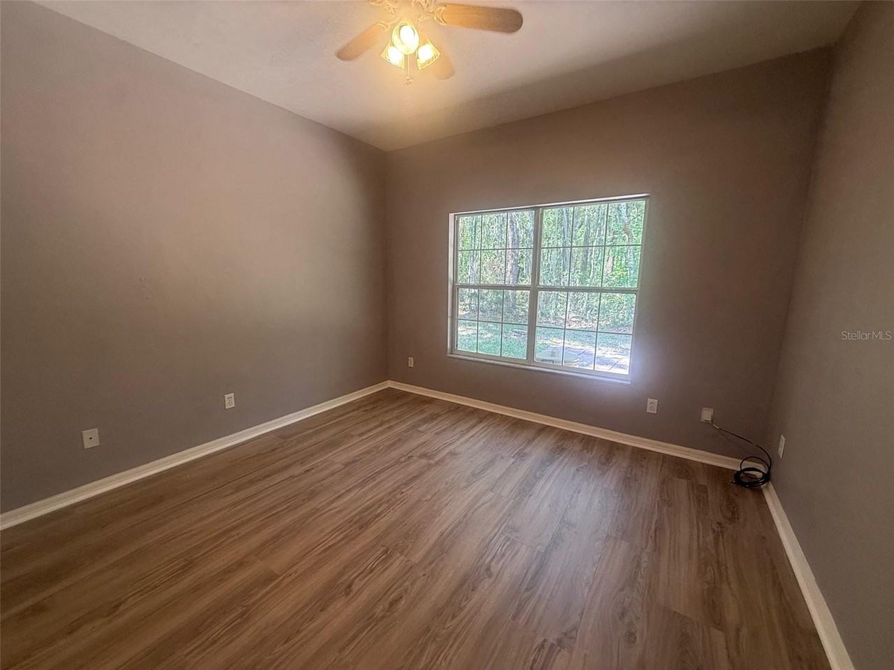 1010 Nw 120th St #1 - Photo 6 of 17