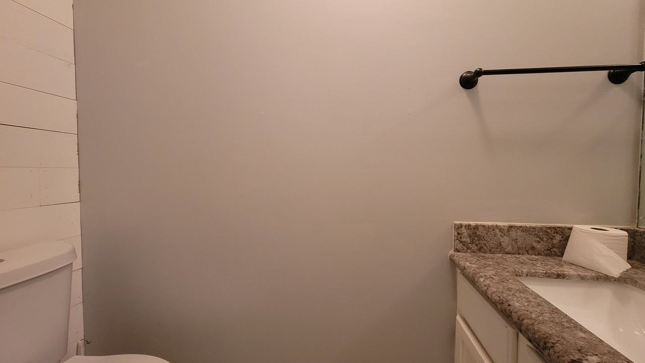 819 Sw 57th Ter #1 - Photo 7 of 13