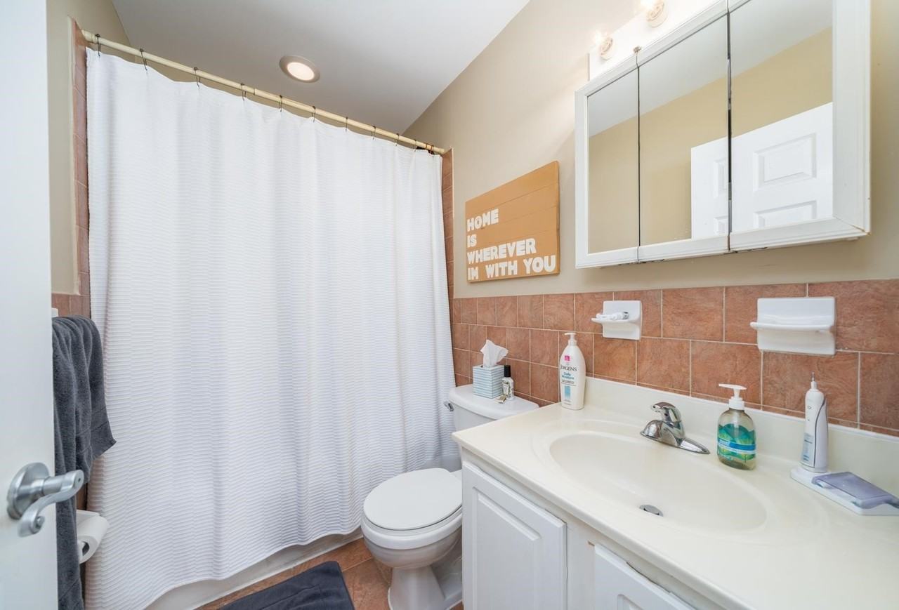 204 Jackson St #6 - Photo 7 of 17