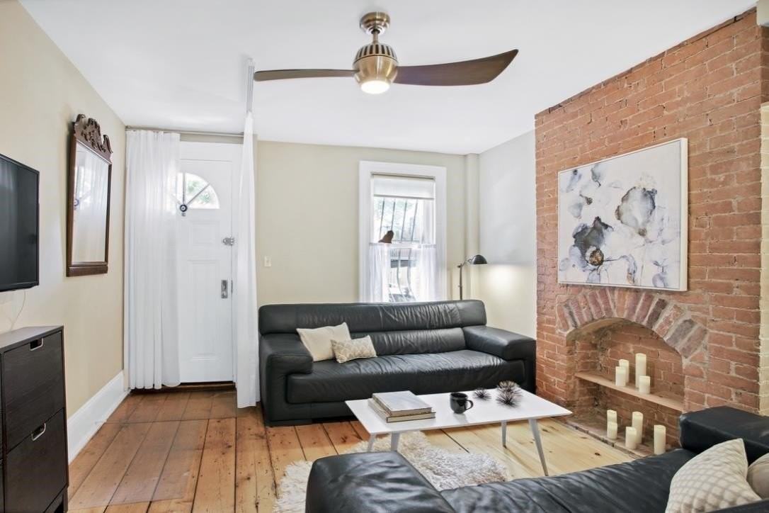 159 1/2 Coles St - Photo 2 of 16