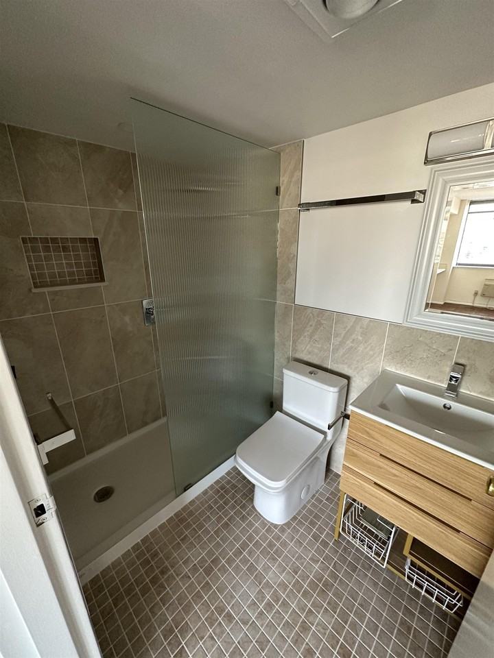 300 Newark St #8M - Photo 7 of 8