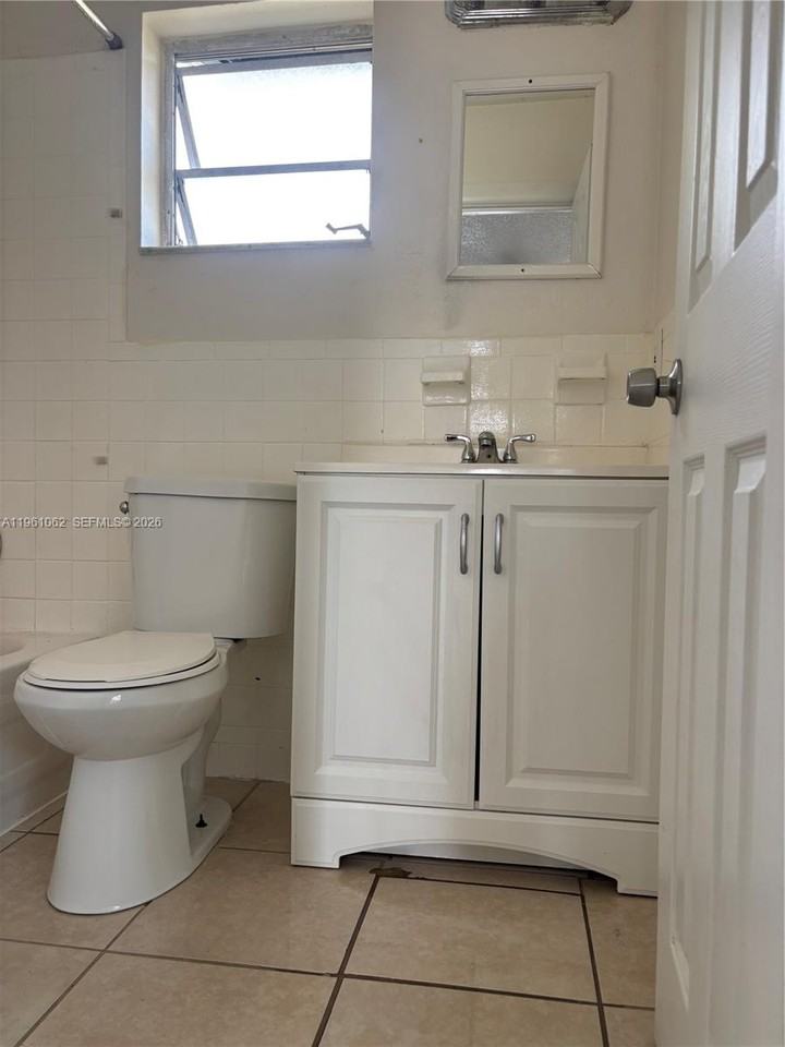 36 Ne 13th St - Photo 7 of 7