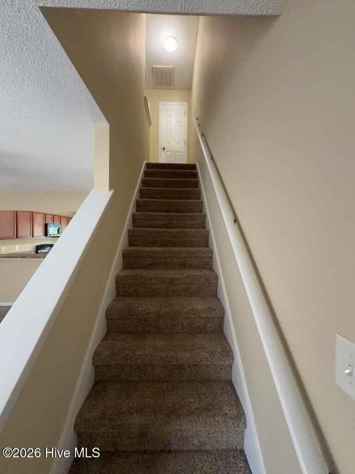 7001 Grandeur Ave - Photo 6 of 18