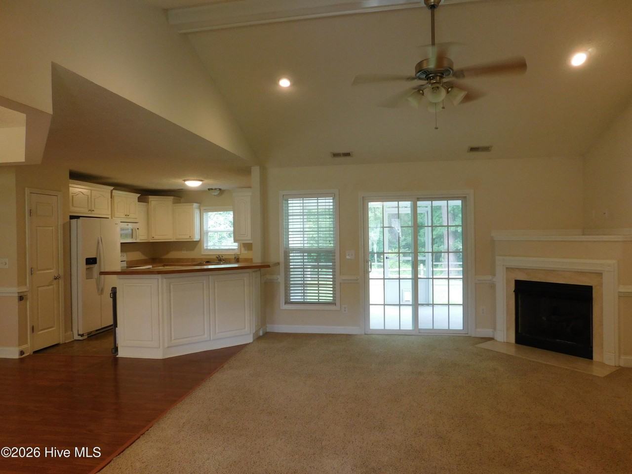 408 Sweet Gum Way - Photo 5 of 44
