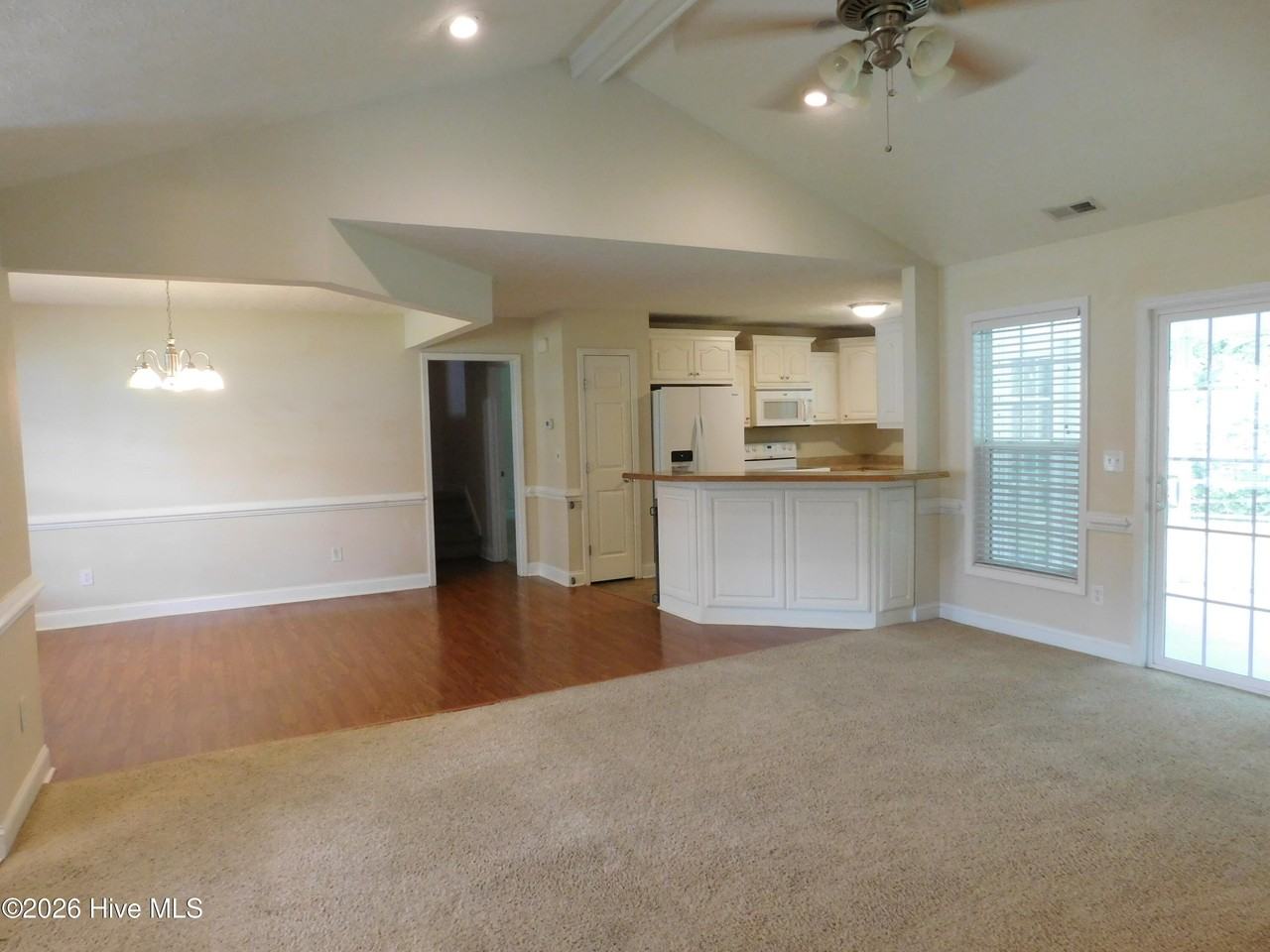 408 Sweet Gum Way - Photo 6 of 44