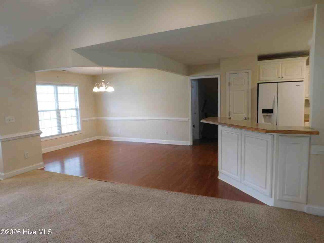 408 Sweet Gum Way - Photo 7 of 44
