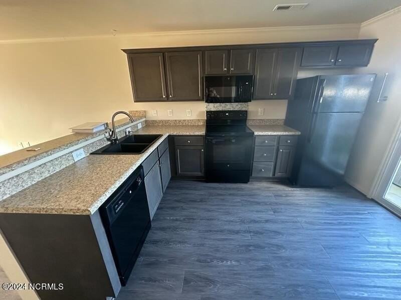 426 Sullivan Loop Rd - Photo 5 of 12