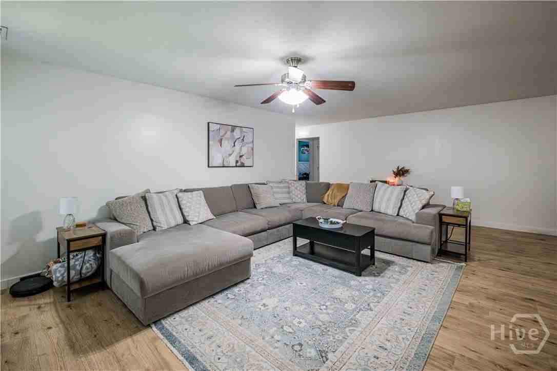 17 Raintree Way - Photo 6 of 39