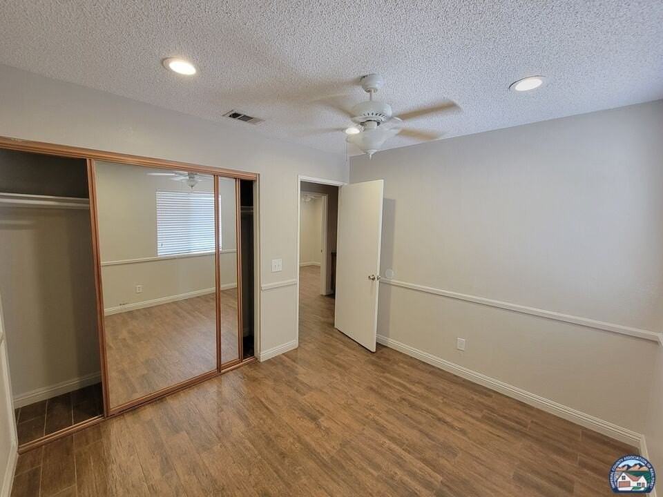 861 W Legion Rd - Photo 5 of 13