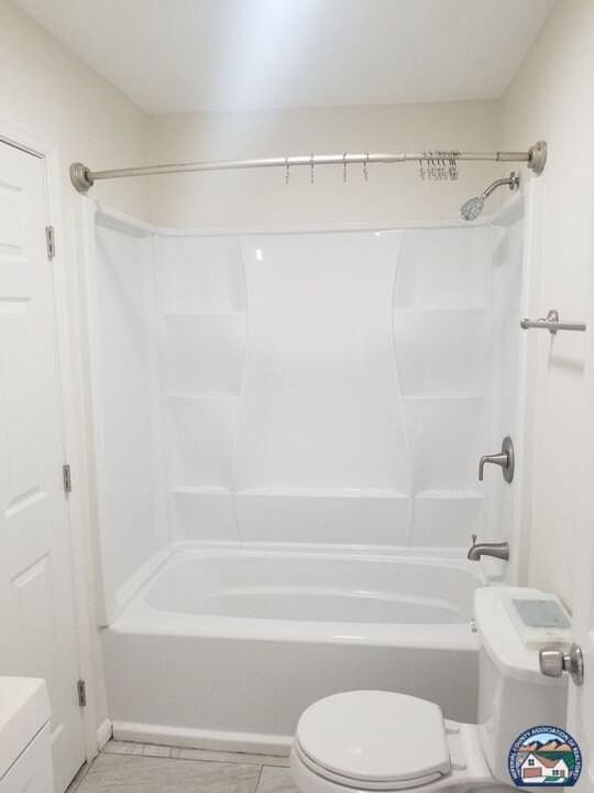 1278 Aurora Dr - Photo 3 of 12