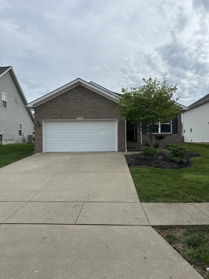 126 High Pointe Dr - Photo 2 of 20