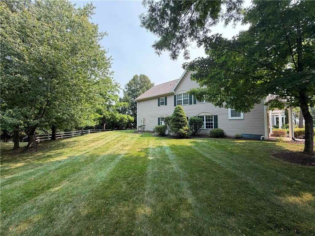 1964 Mattis St - Photo 2 of 11