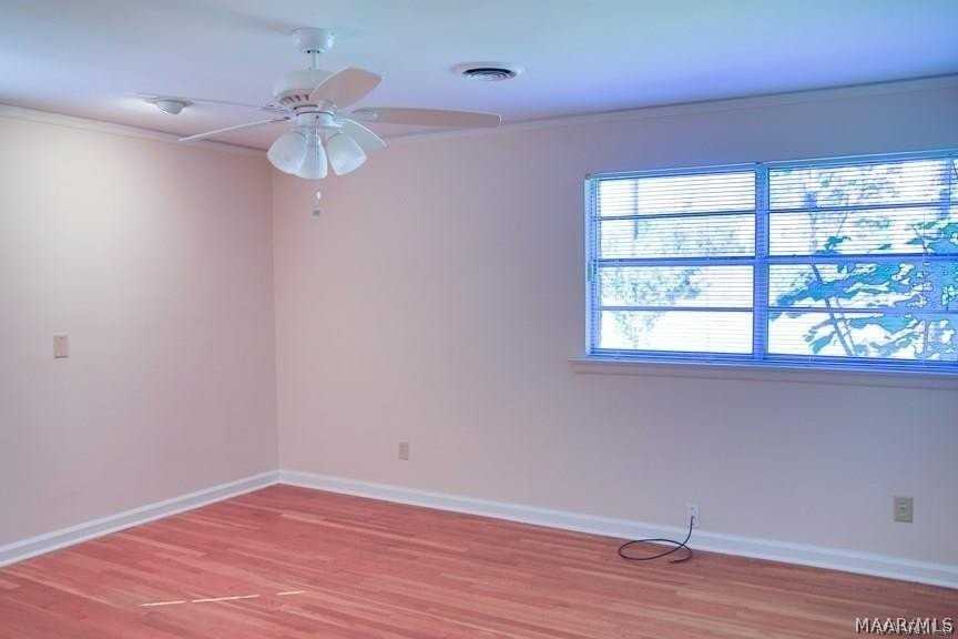 3892 Johnstown Dr - Photo 6 of 11