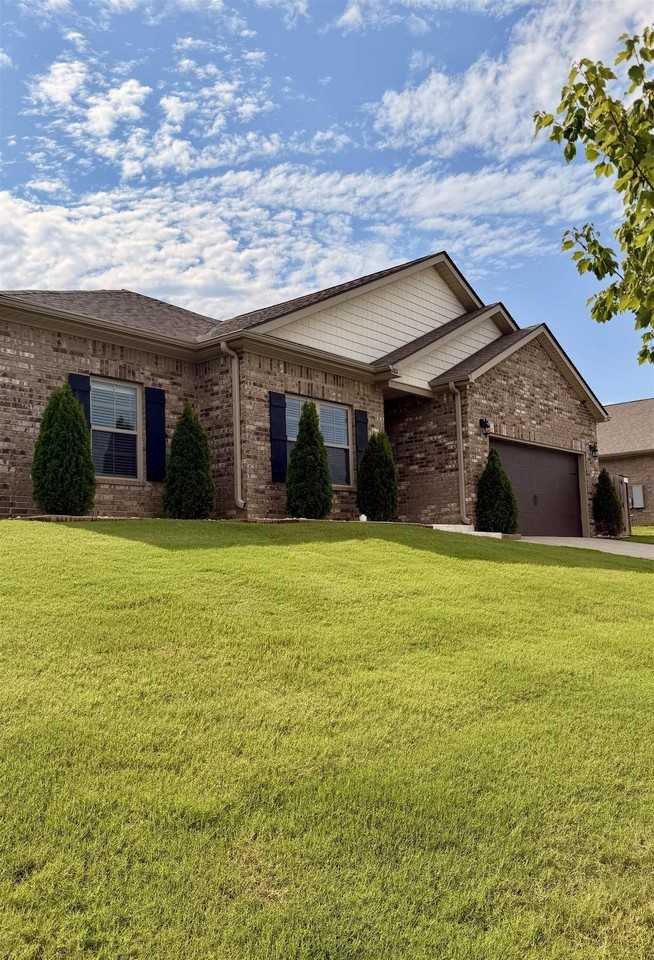 280 Lilly Dr - Photo 2 of 40