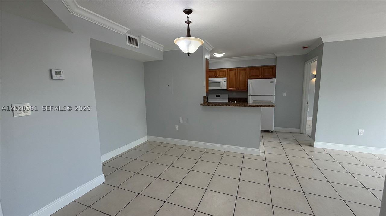 15221 Sw 80th St #406 - Photo 4 of 18