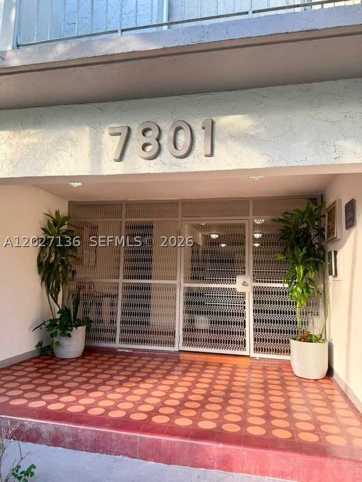 7801 Ne 4th Ct #514 - Photo 6 of 50