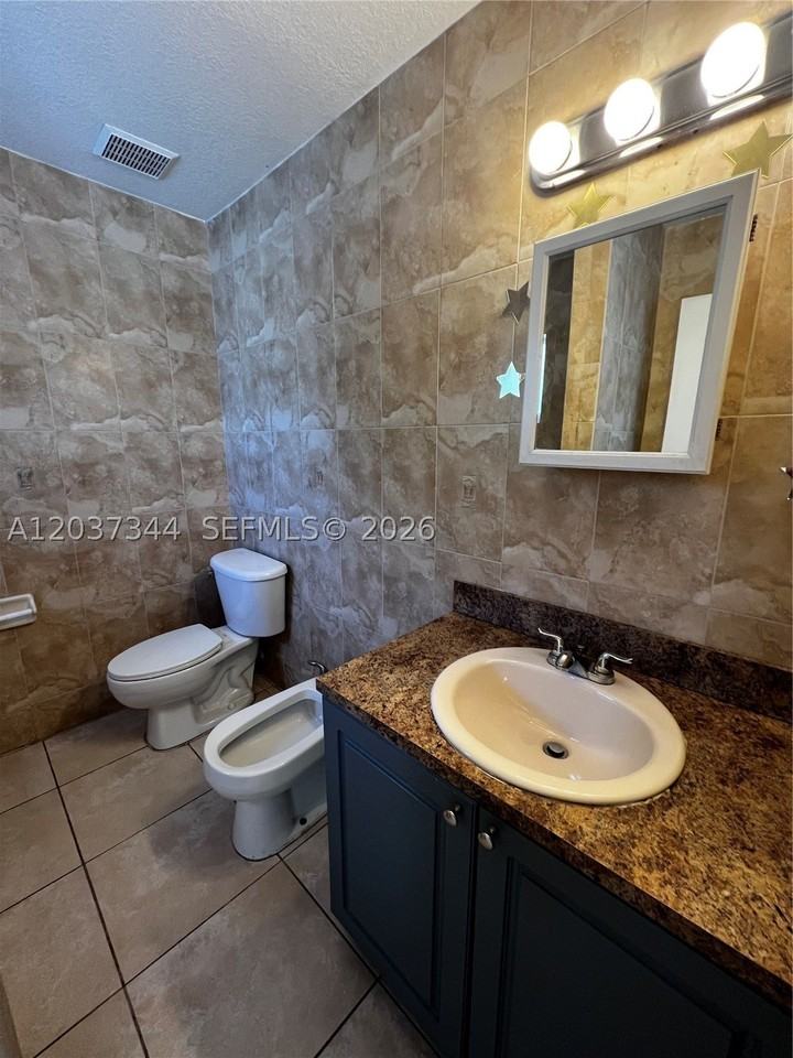 7012 Nw 6th Ct #7012 - Photo 6 of 13