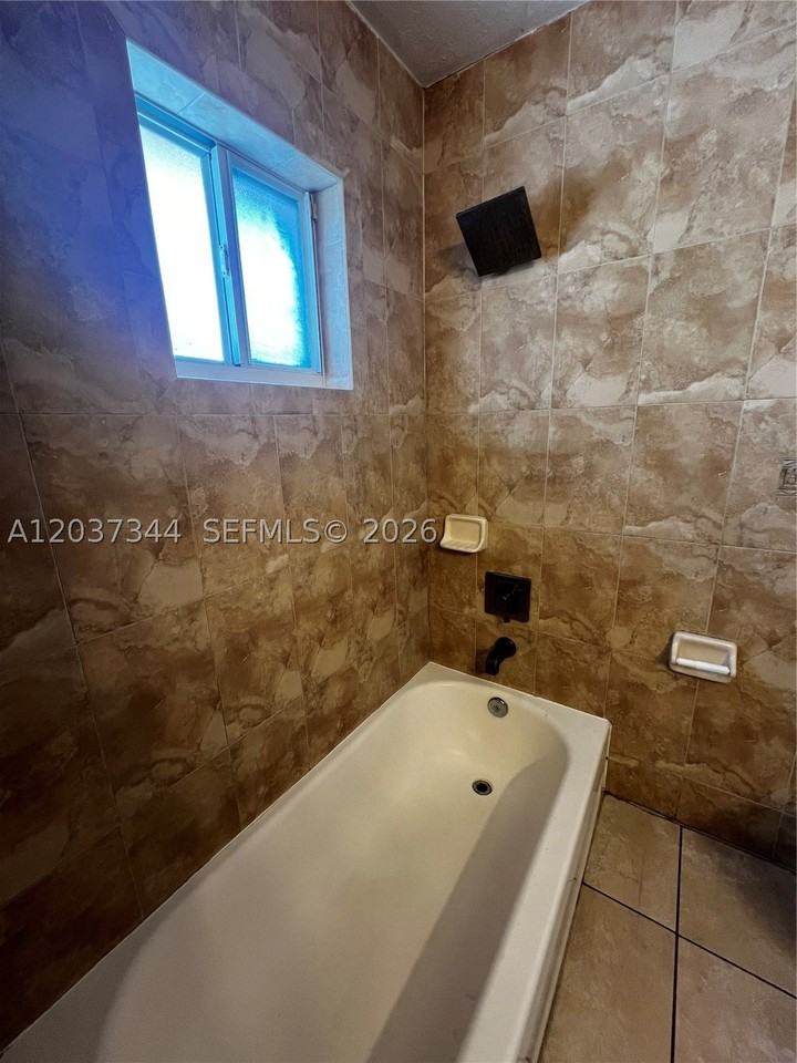 7012 Nw 6th Ct #7012 - Photo 7 of 13