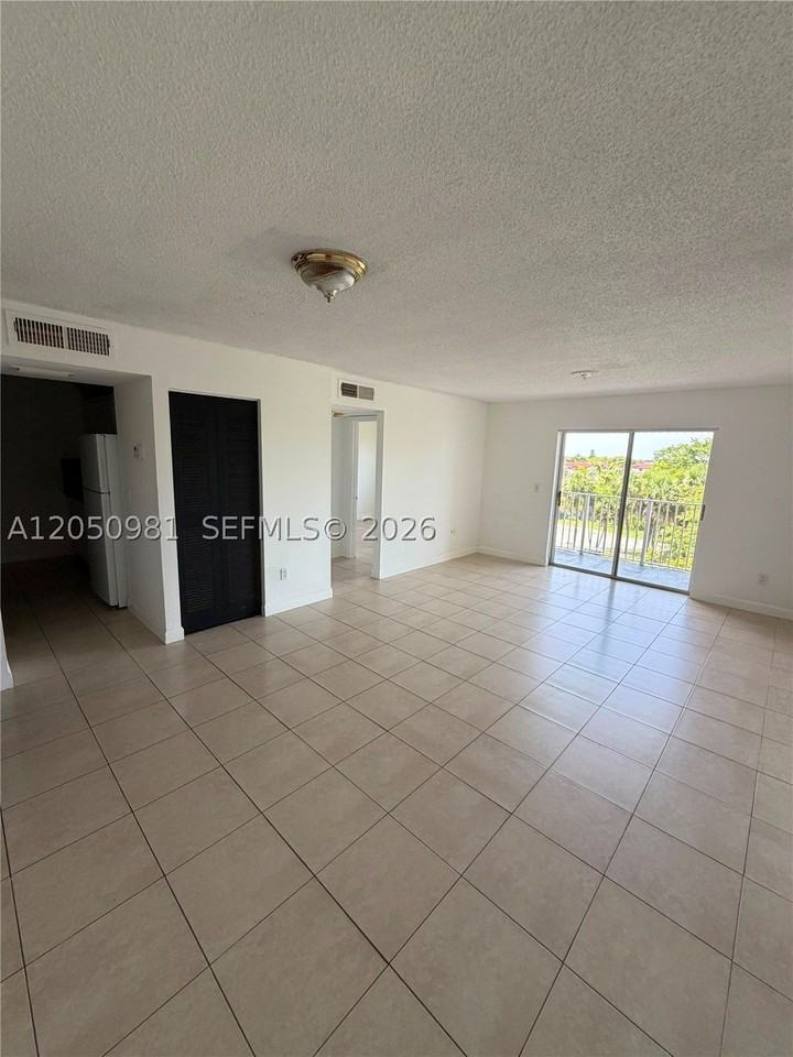 8200 Sw 210th St #303 - Photo 2 of 12