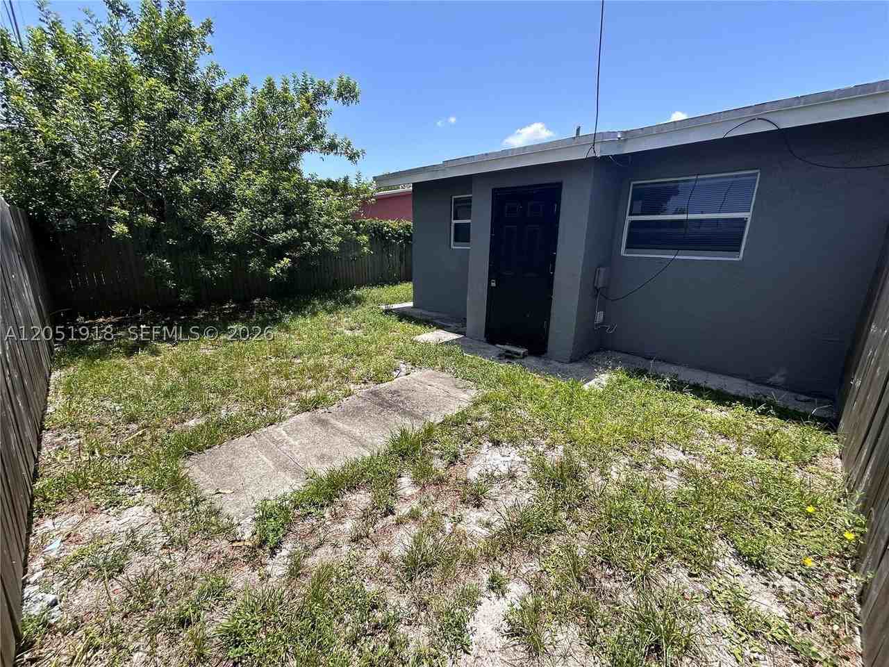 3070 Nw 12th Ct #1-2 - Photo 3 of 16