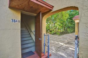 featured image of 3660 Nw 20th Ave #4