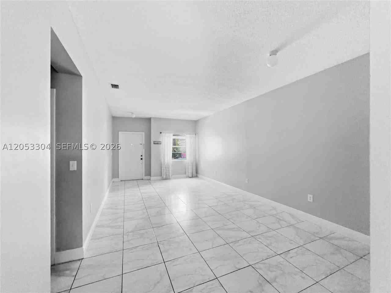 2214 Se 25th Ave #2214 - Photo 2 of 19