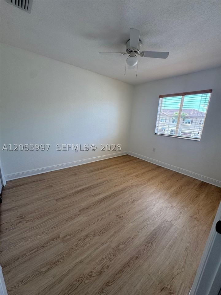 8908 Sw 223rd Ter #8908 - Photo 6 of 15