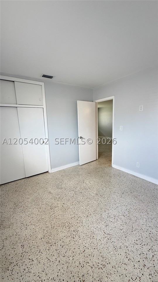 842 Sw 2nd St #A - Photo 7 of 10