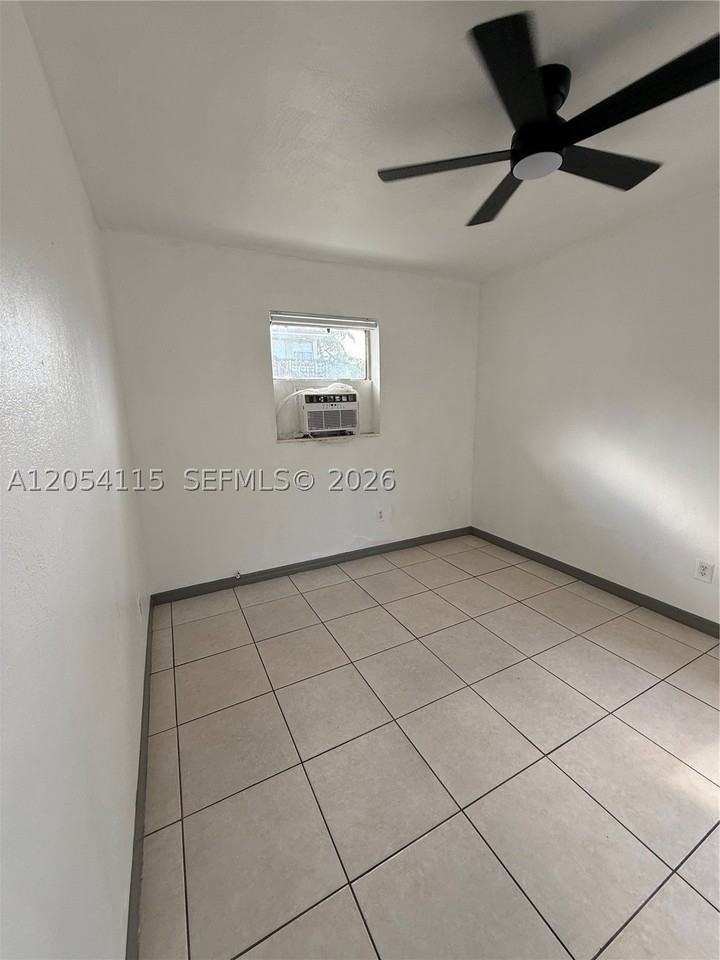2216 Fillmore St #6 - Photo 2 of 8