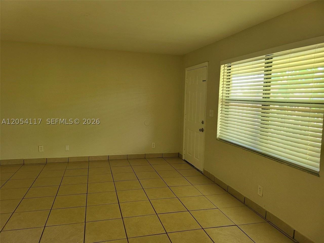 2117 Liberty St - Photo 3 of 11